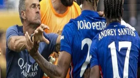 奧斯梅恩簡介：人物特寫